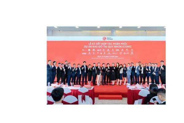 REALTY HOLDINGS CÙNG 22 ĐẠI LÝ MIỀN TRUNG CHUẨN BỊ RA MẮT DỰ ÁN QUY NHƠN ICONIC