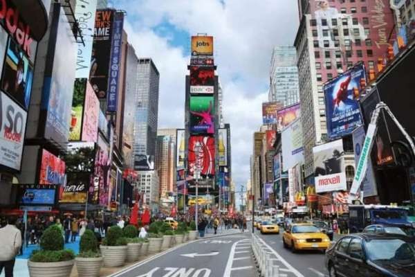 TOP 4 HÌNH THỨC QUẢNG CÁO BILLBOARD PHỔ BIẾN NHẤT 2025