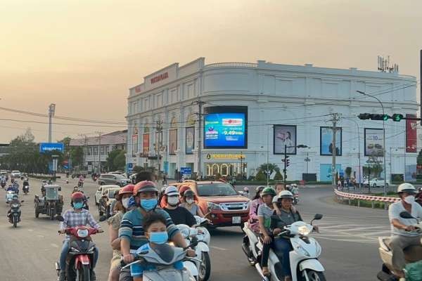 AIG – TĂNG TRƯỞNG NHANH, KHÁC BIỆT LỚN VỚI DỊCH VỤ & SẢN PHẨM CHIẾN LƯỢC